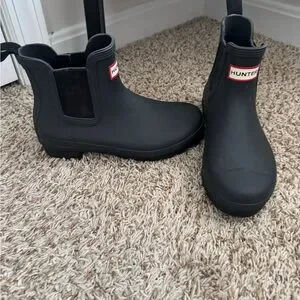 Hunter Chelsea Rain boots